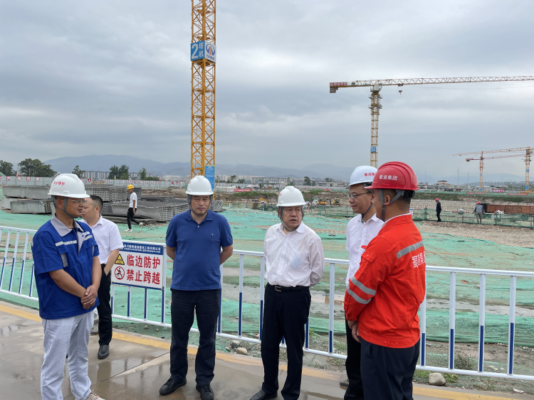 白茂赴和锦公司检查指导工作